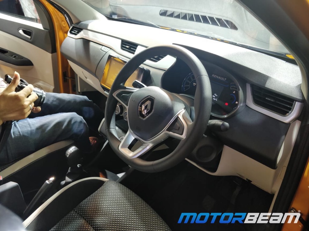 Renault Triber Dashboard
