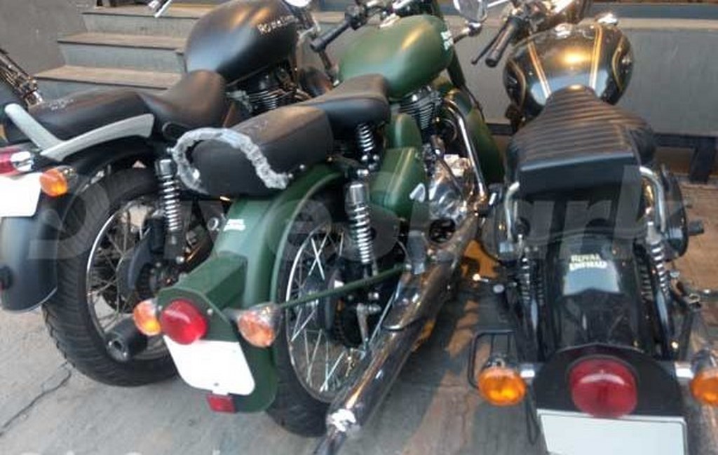 Royal Enfield Battle Green 500 Spotted In Bengaluru