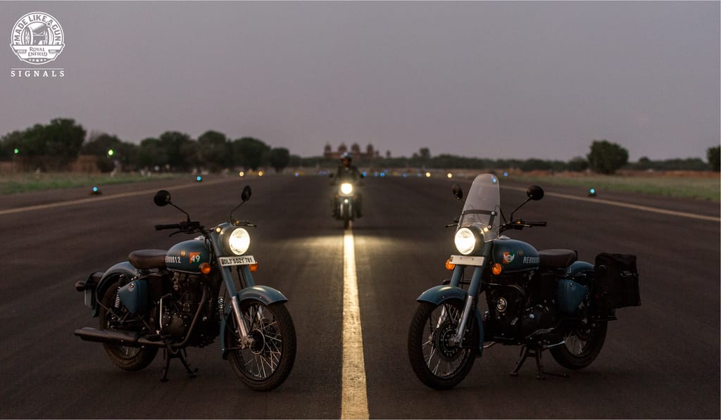 Royal Enfield Classic Signals 350 Price