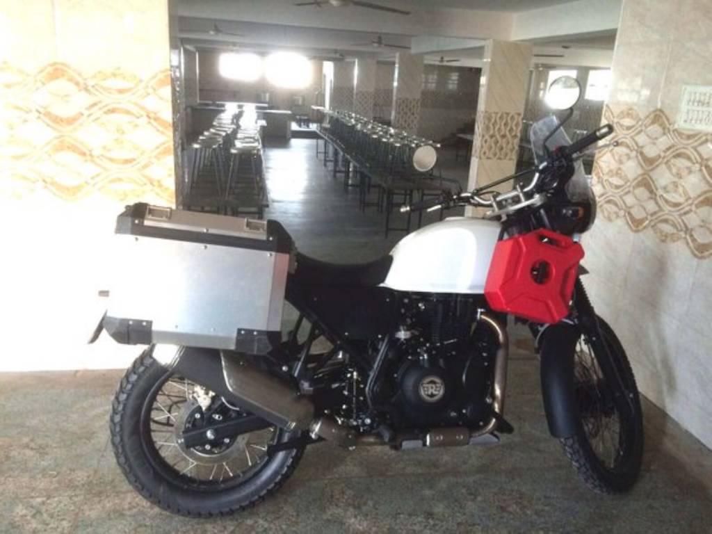 Royal Enfield Himalayan 2016