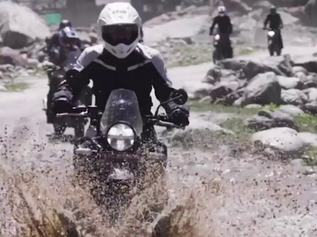 Royal Enfield Himalayan 450 Teaser