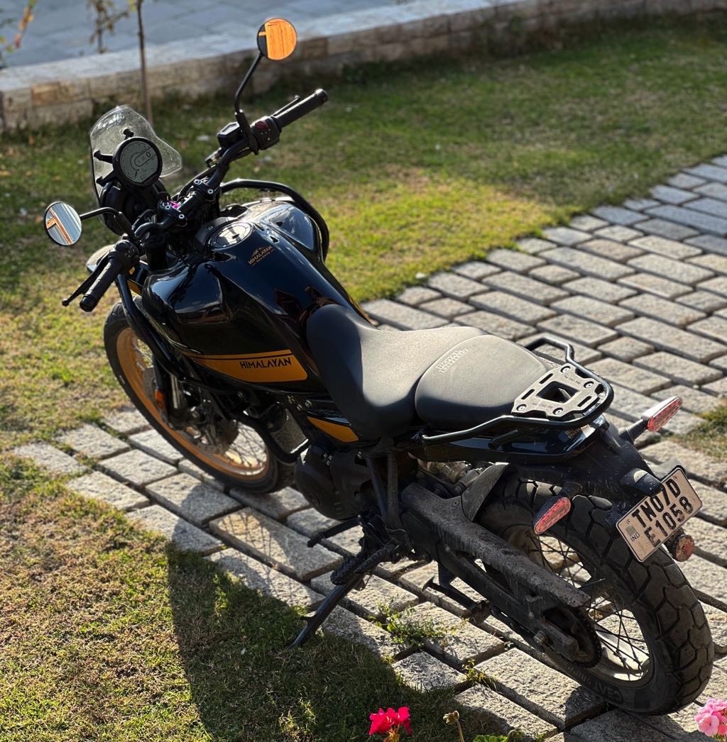 Royal Enfield Himalayan 452 Rear