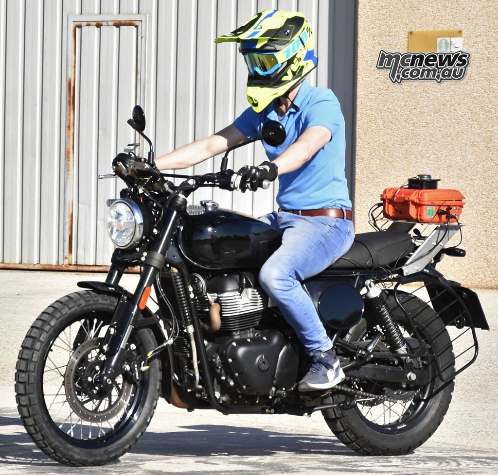 Royal Enfield Scrambler 650 Spied Undisguised