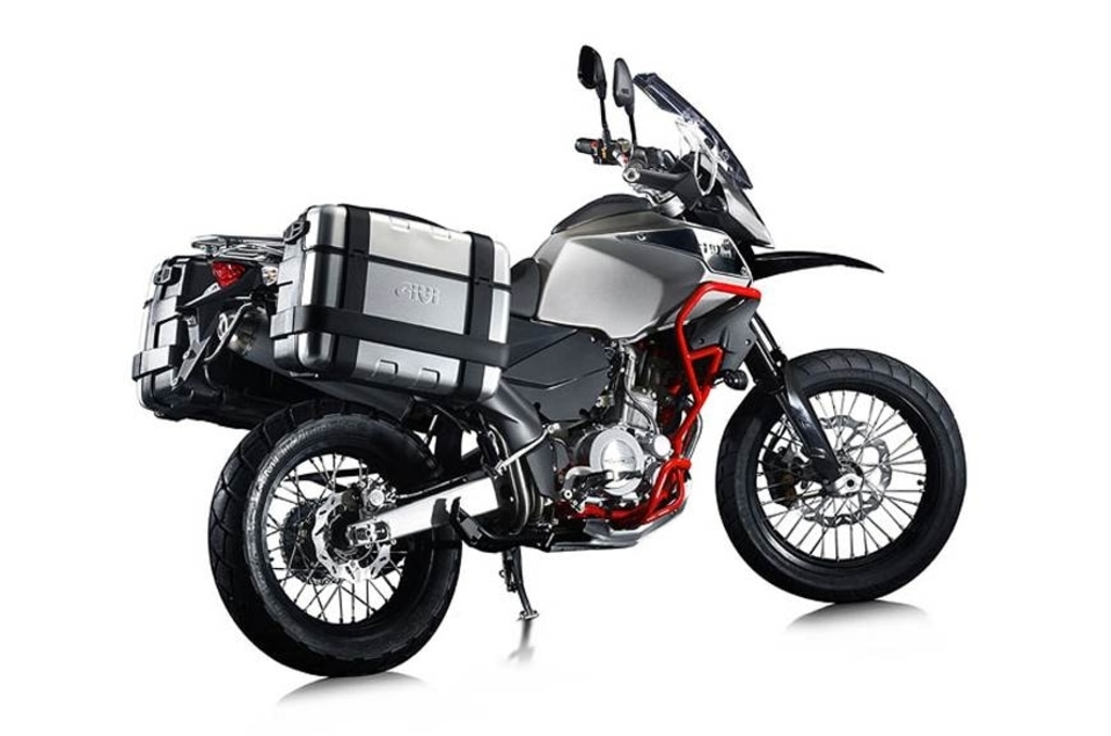 SWM Superdual T Rear