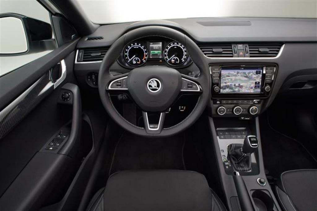 Skoda Octavia vRS Interiors