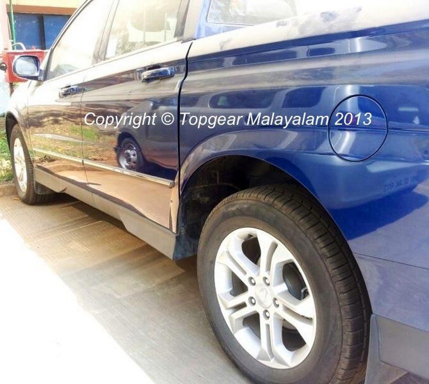 SsangYong Actyon Sports Spyshot Side