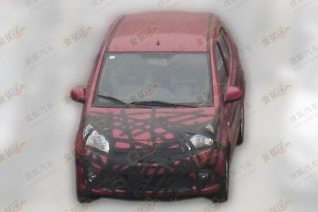 Suzuki Alto China front spy