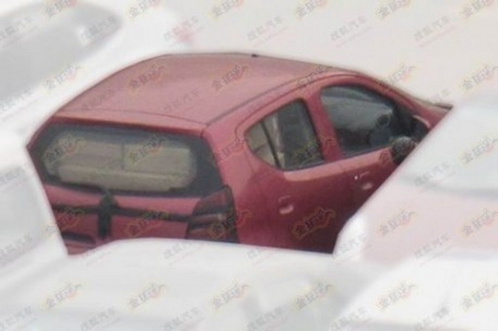 Suzuki Alto China rear spy