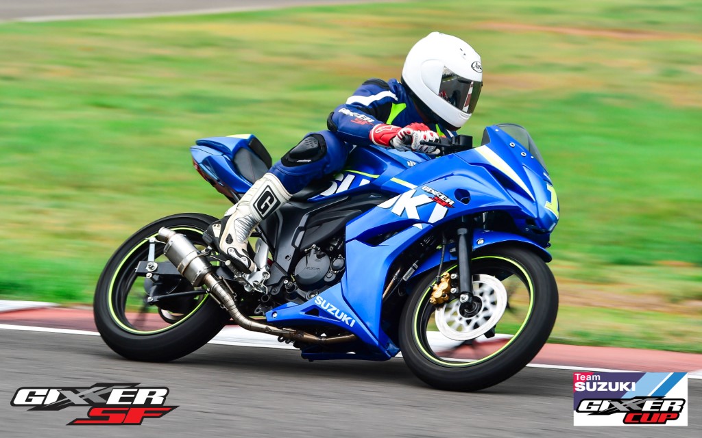 Suzuki Gixxer SF Racebike