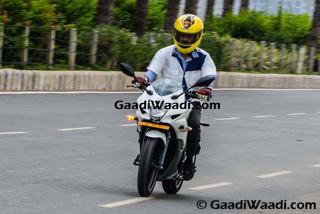 Suzuki Gixxer SF Rear Disc Spy Shot