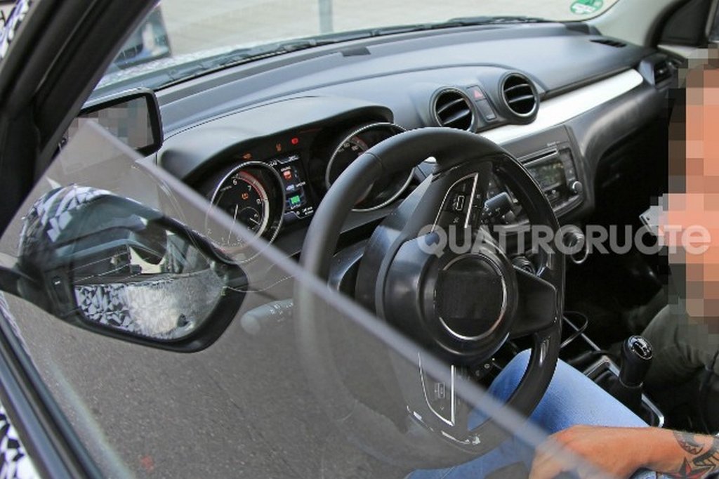 Suzuki Swift 2017 Interiors