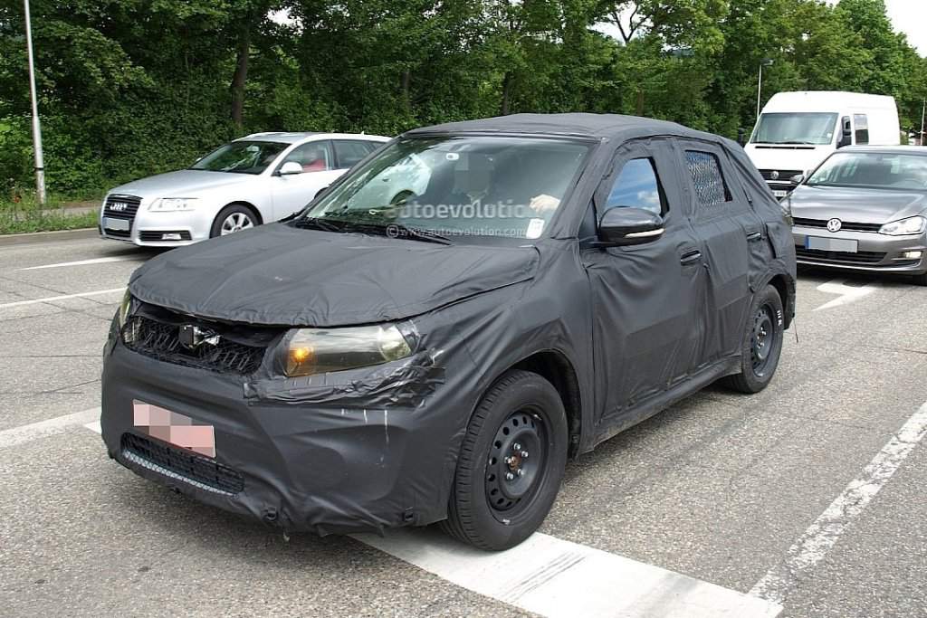 Suzuki iV-4 Based Compact SUV Spy Shot Front