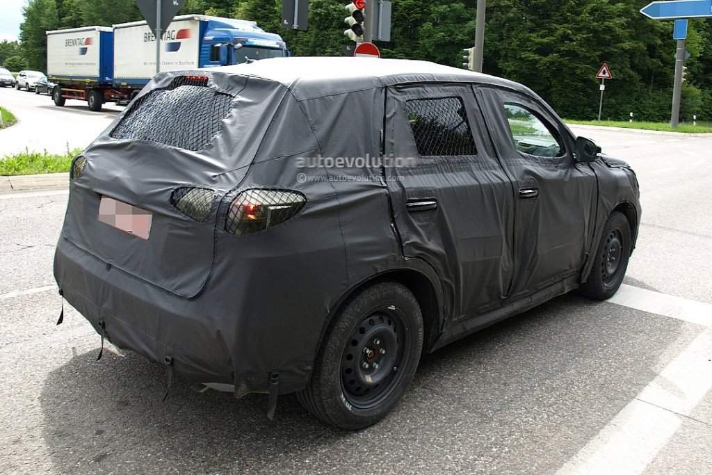 Suzuki iV-4 Based Compact SUV Spy Shot Germany