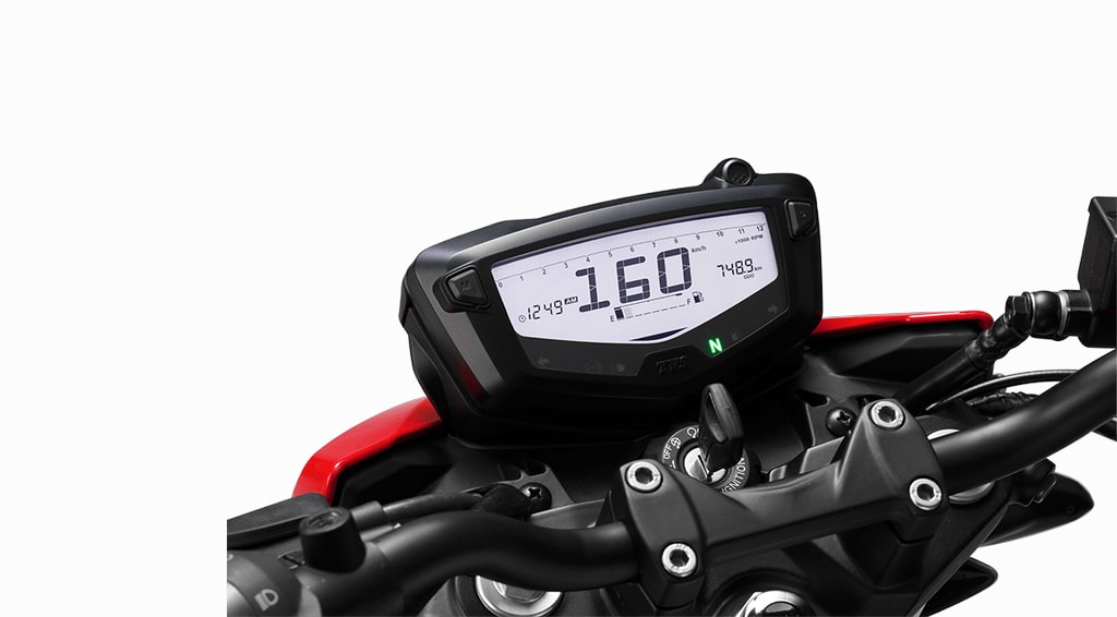 TVS Apache 160 4V Features