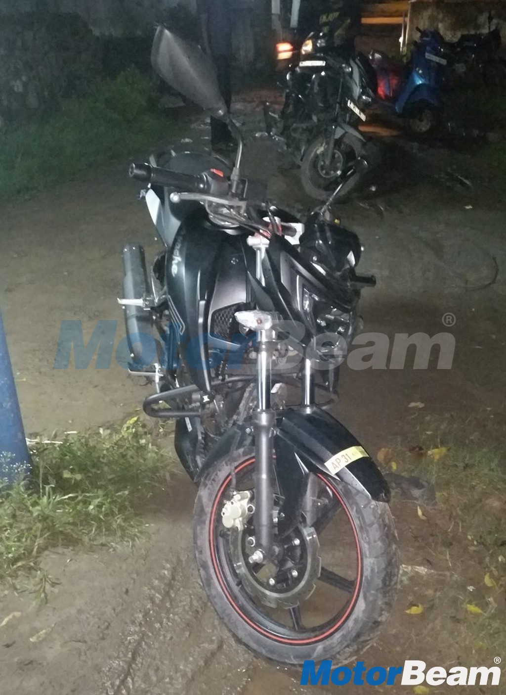 TVS Apache 160 Front