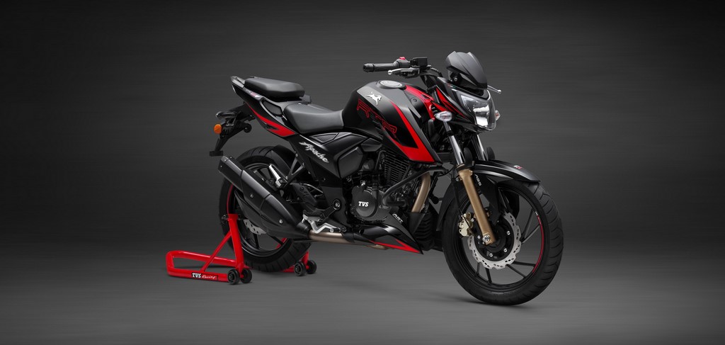 TVS Apache 200 Race Edition 2.0 Front