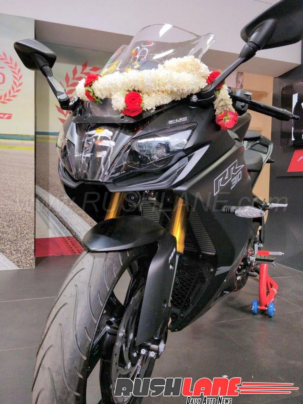 TVS Apache RR 310 Racing Black