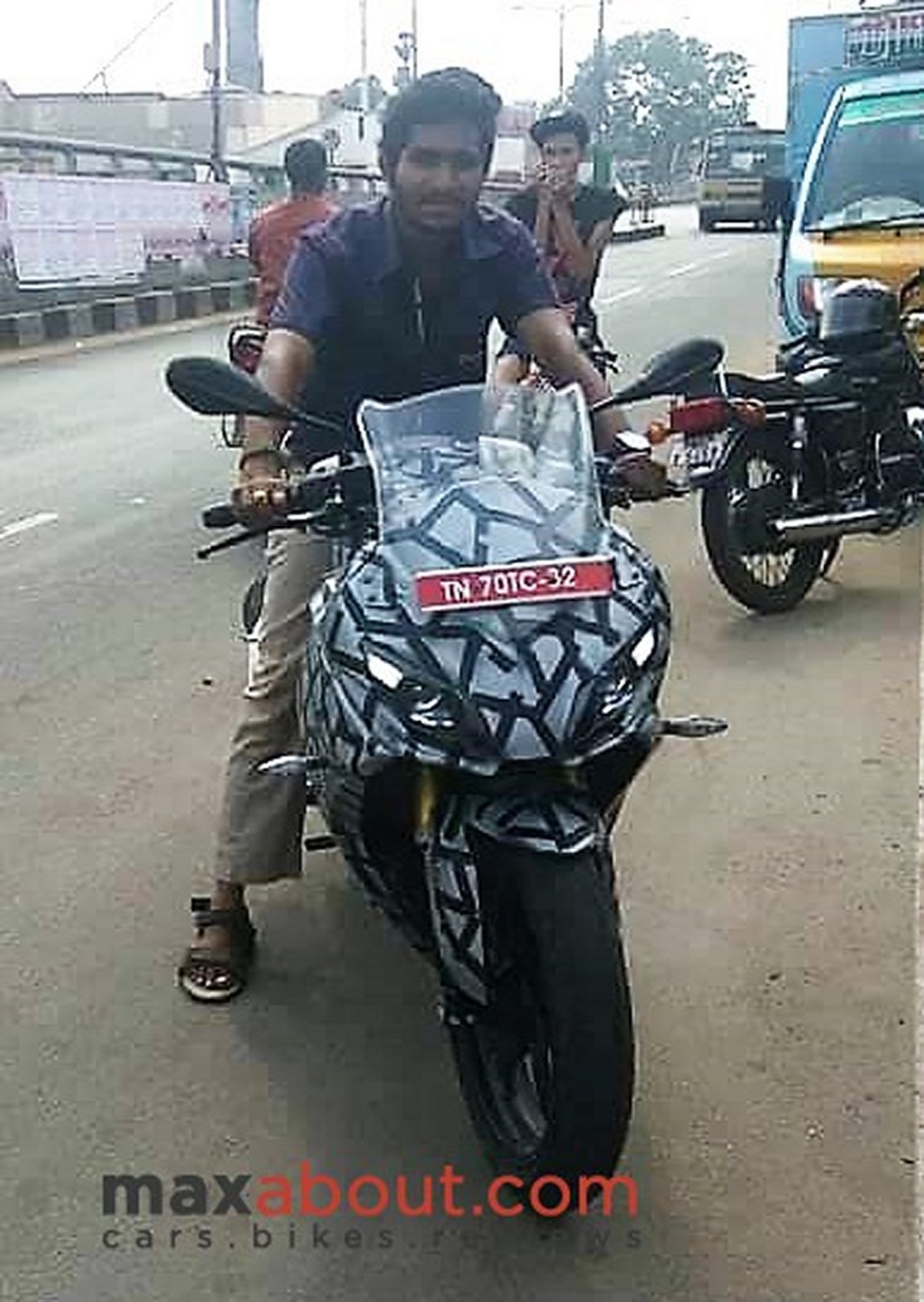 TVS Apache RR 310S Front Spied At Tamil Nadu