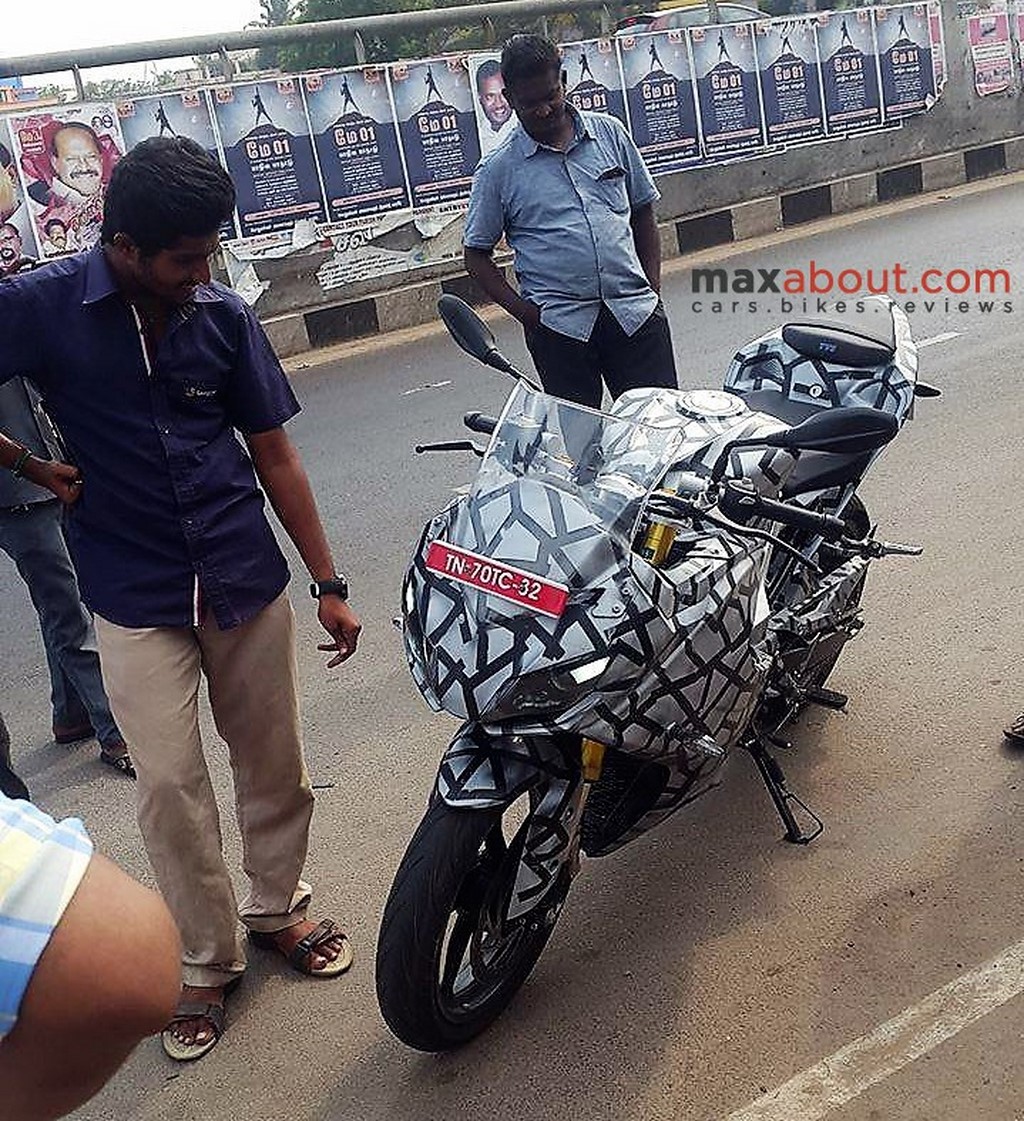 TVS Apache RR 310S Front Three Quarter