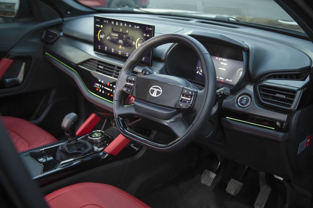 Tata Safari Petrol Engine