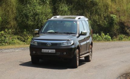 Tata Safari Storme Road Test