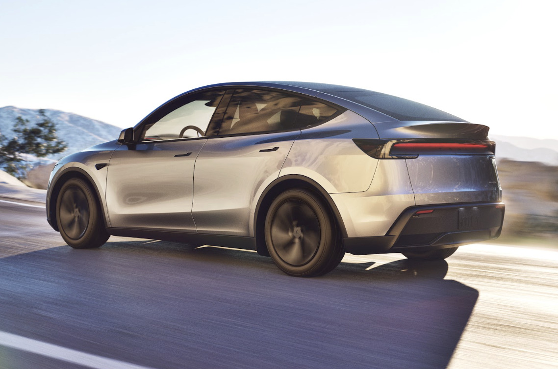 Tesla Model Y Premium RWD 2