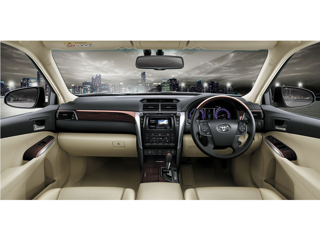Toyota Camry Dashboard