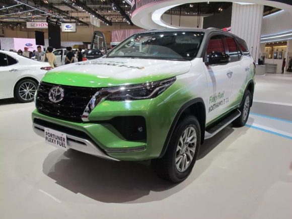 Toyota Fortuner Flex Fuel Specs