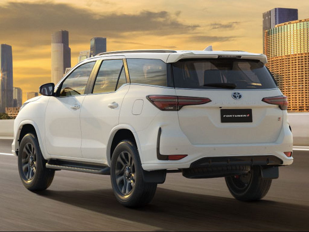 Toyota Fortuner GR Sport Price Rear