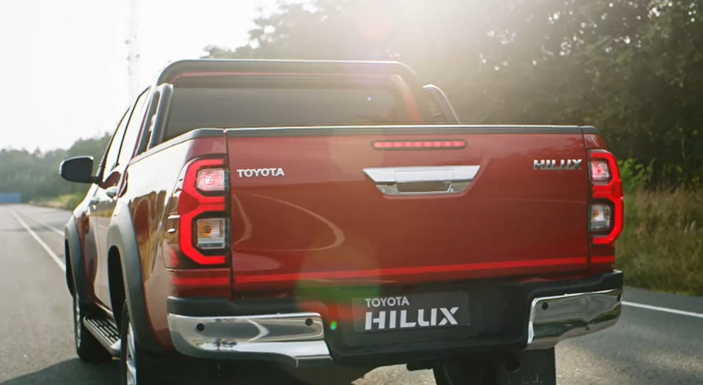 Toyota Hilux Rear