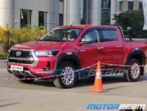 Toyota Hilux Spied