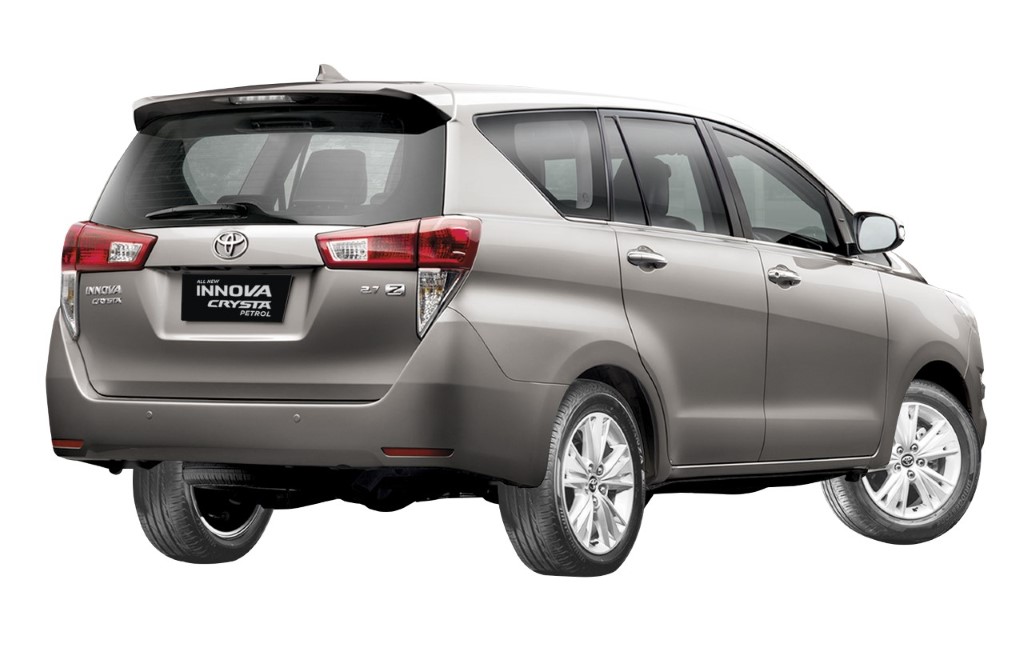 Toyota Innova Crysta Petrol Price