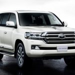 Toyota Land Cruiser 200 Unveiled