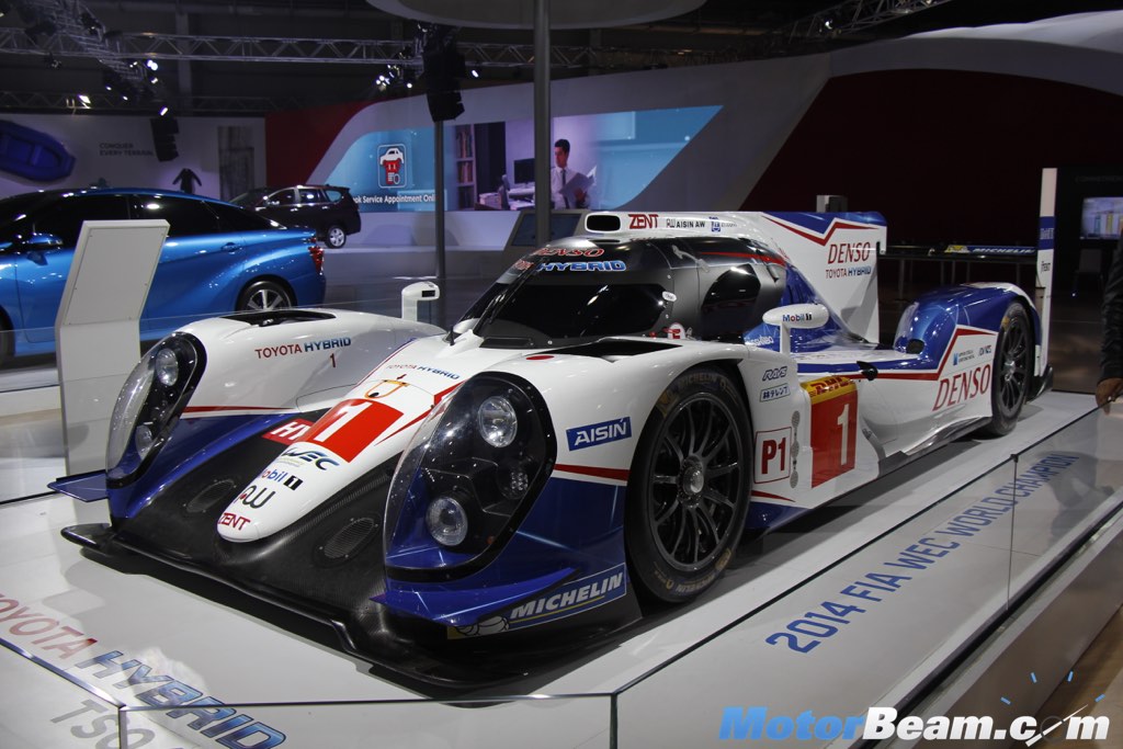 Toyota TS040 Hybrid Side