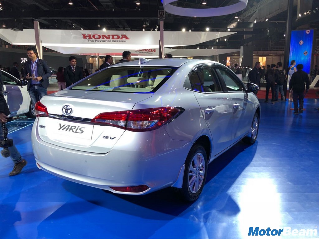 Toyota Yaris 6