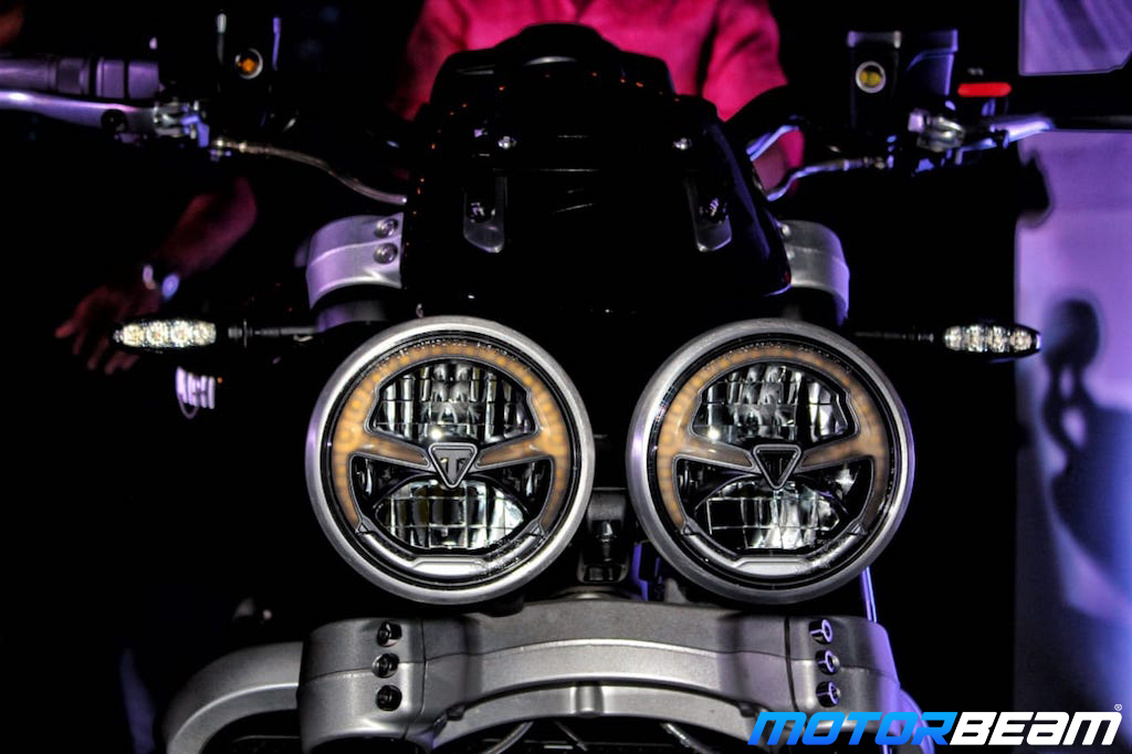 Triumph Rocket 3 Lights