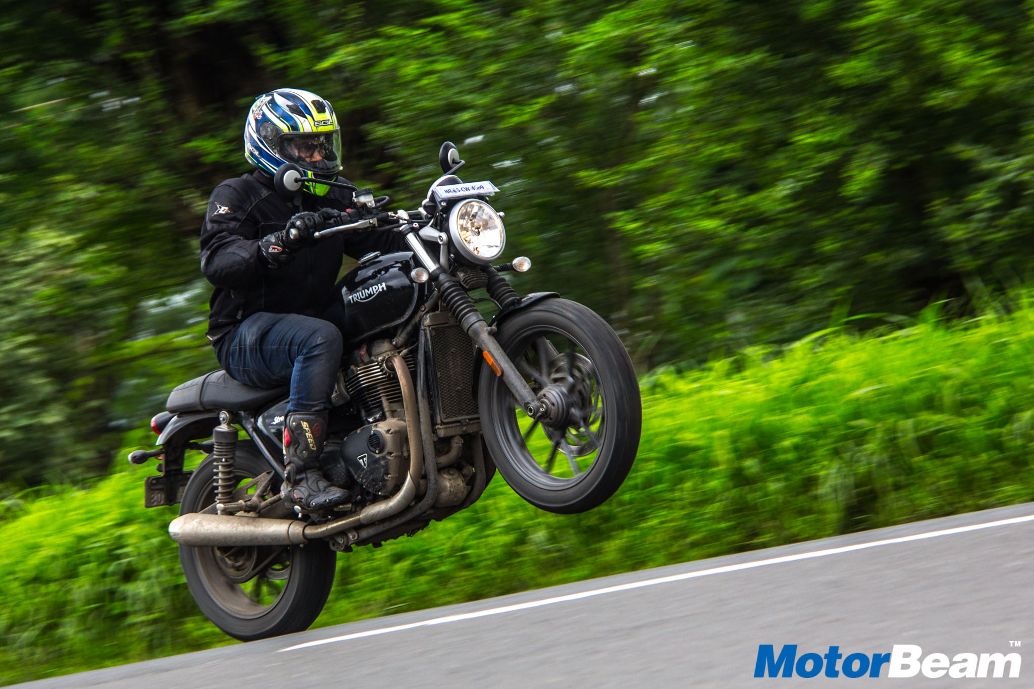 Triumph Street Twin Test Ride Review