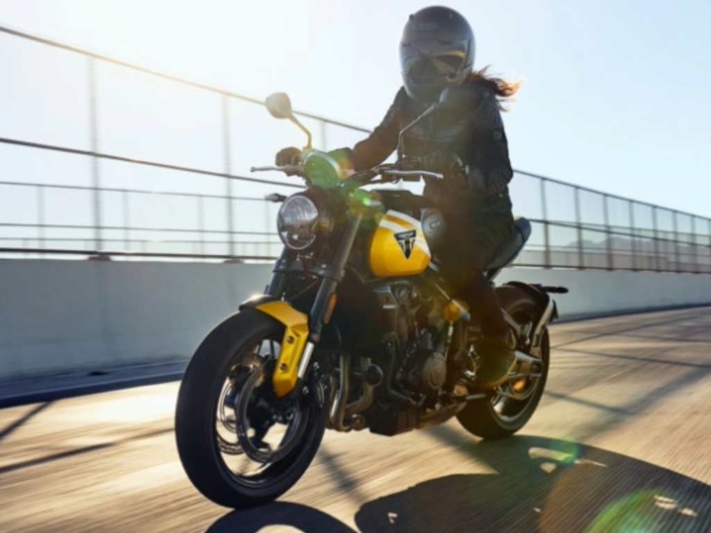 Triumph Trident 660 front