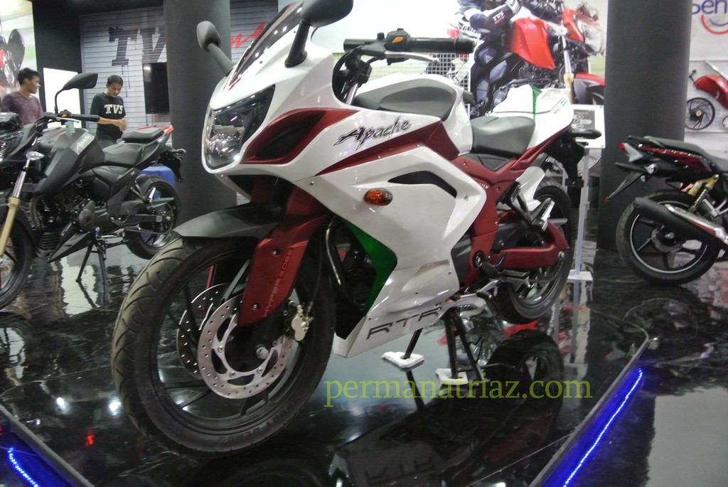 Full Faired Tvs Apache 200 Spotted In Indonesia Motorbeam