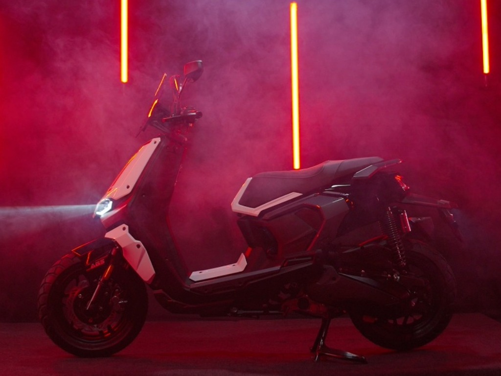 VLF Mobster 135 side