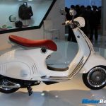 Vespa 946 Showcase