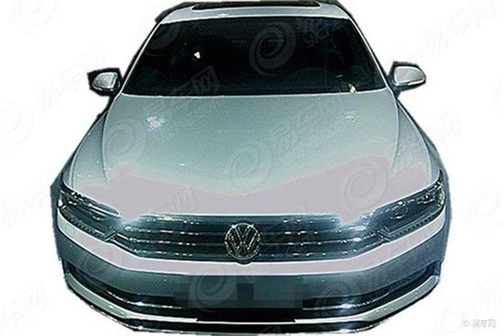 Volkswagen Passat Facelift Spy Front