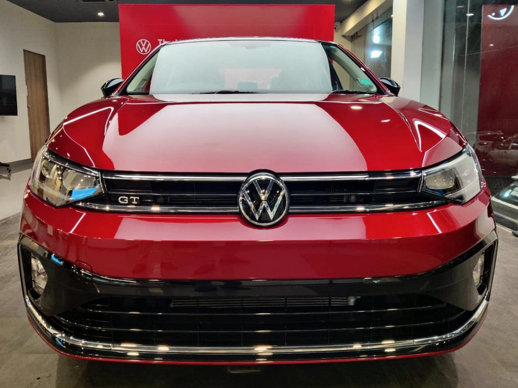 Volkswagen Virtus Price Front