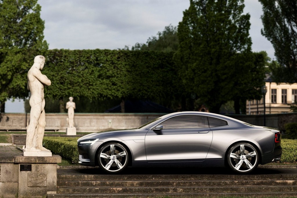 Volvo Concept Coupe Side