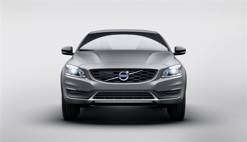 Volvo S60 Cross Country Front