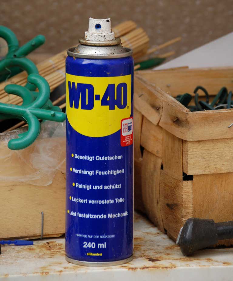 WD-40 Spray