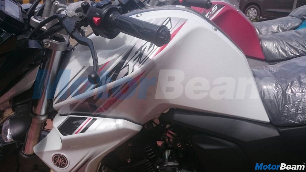 Yamaha FZ BS4 Tank Graphics