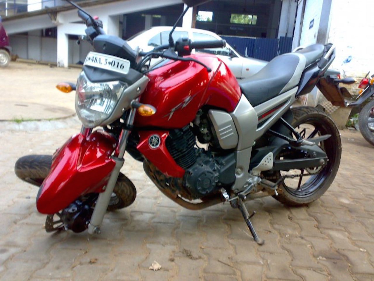 Yamaha FZ Crash