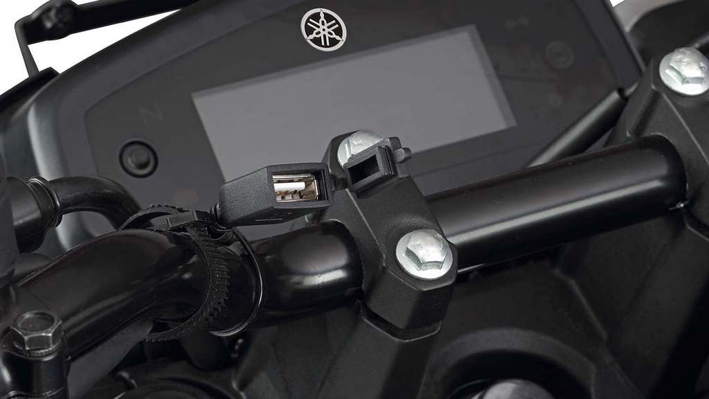Yamaha FZ Fi V3 USB Charger