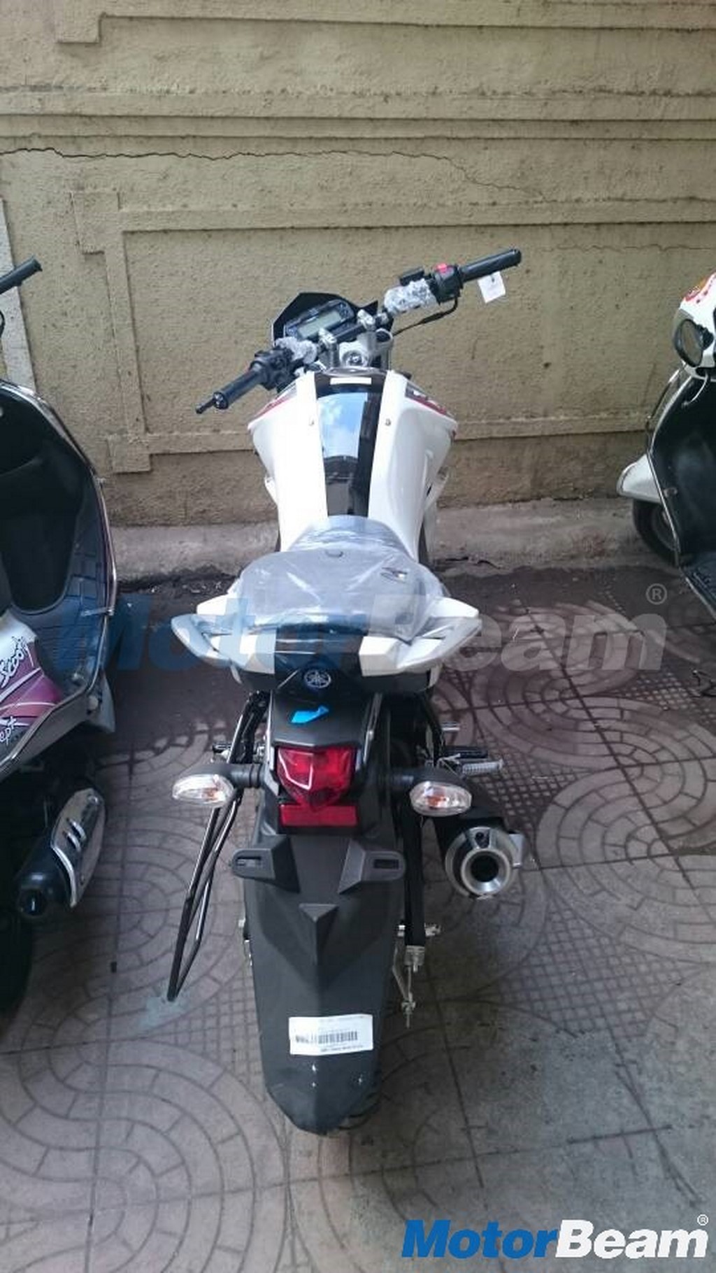 Yamaha FZ-S Rear View